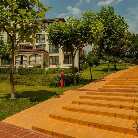 Life Resort
