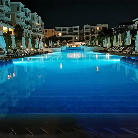 Life Resort