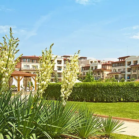 Life Resort 4*