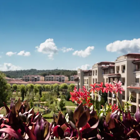 Resort Life 4*